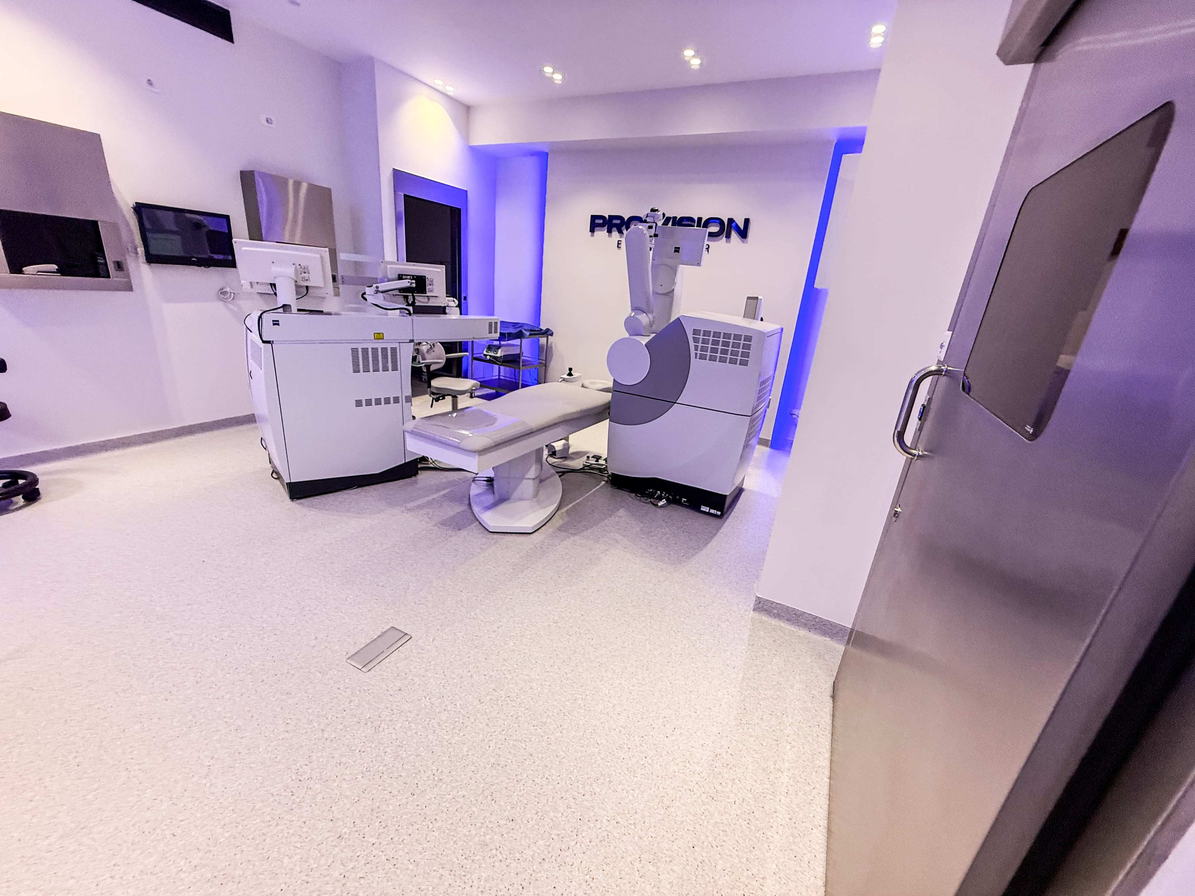 Luxury Medical Lounge